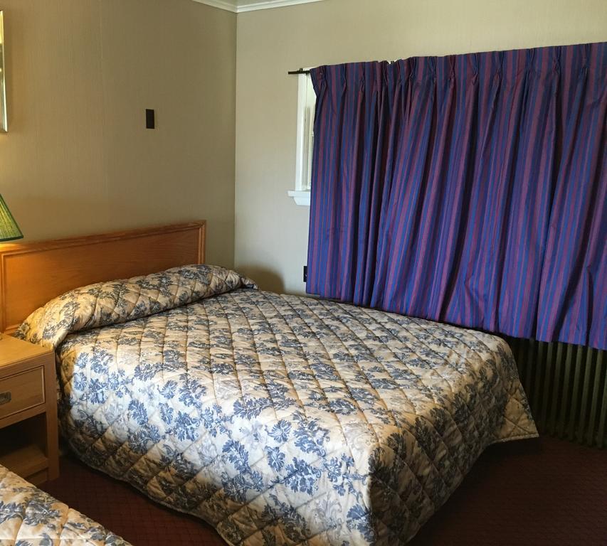 Shamrock Motel Midland Kültér fotó
