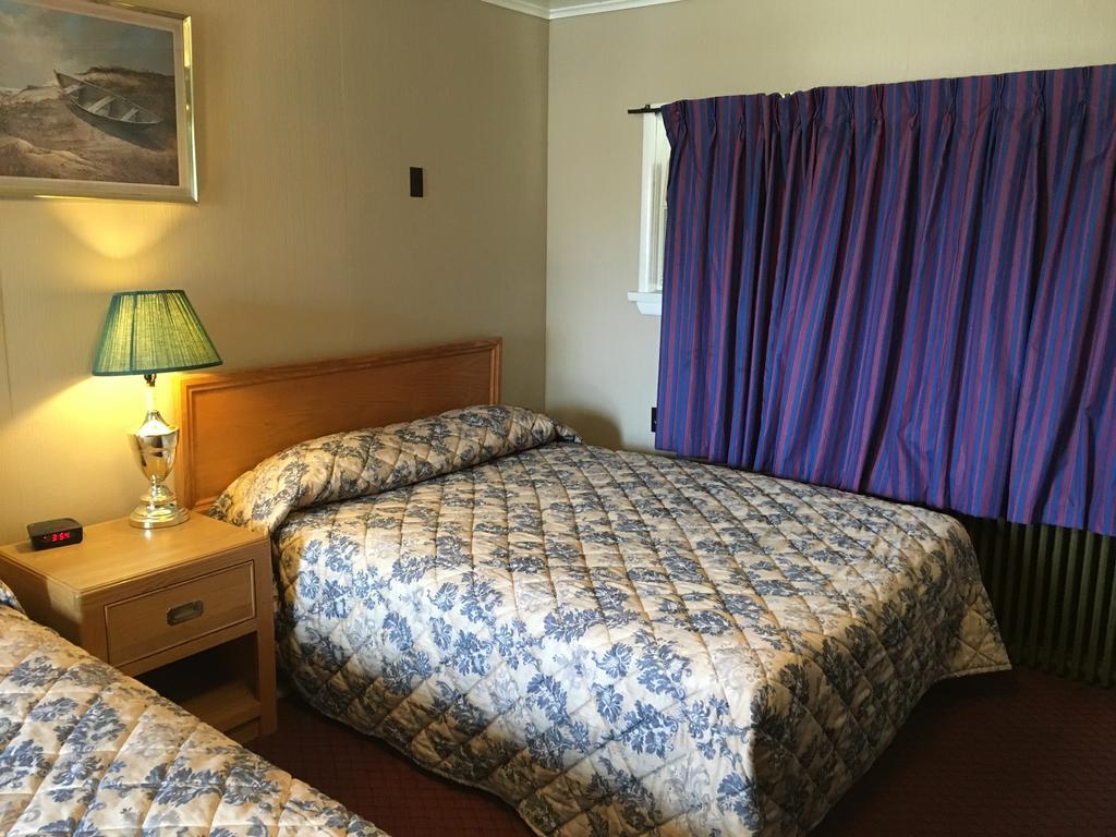 Shamrock Motel Midland Kültér fotó