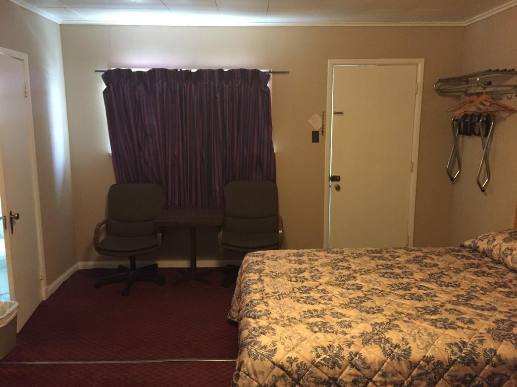 Shamrock Motel Midland Kültér fotó